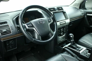 Внедорожник Toyota Land Cruiser Prado 2020 года, 6489000 рублей, Красноярск
