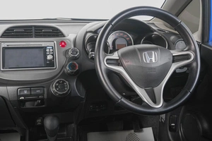 Хетчбэк Honda Fit 2011 года, 899000 рублей, Кемерово