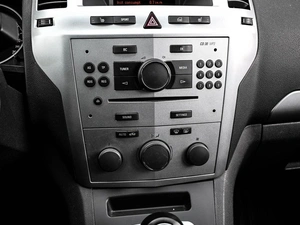 Минивэн Opel Zafira 2013 года, 834000 рублей, Кирилловка