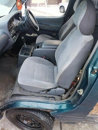 Минивэн Toyota Hiace 2002 года, 650000 рублей, Емельяново