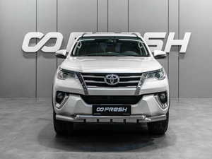 Внедорожник Toyota Fortuner 2019 года, 4240000 рублей, Тюмень