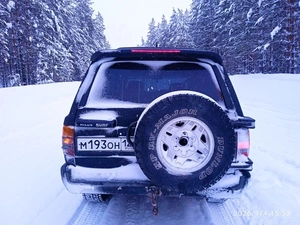 Внедорожник Toyota Hilux Surf 1994 года, 250000 рублей, Красноярск