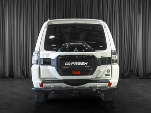 Внедорожник Mitsubishi Pajero 2017 года, 2839000 рублей, Тюмень