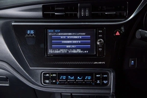 Хетчбэк Toyota Auris 2016 года, 1550000 рублей, Красноярск