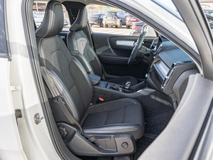 Внедорожник Volvo XC40 2018 года, 2299000 рублей, Краснодар