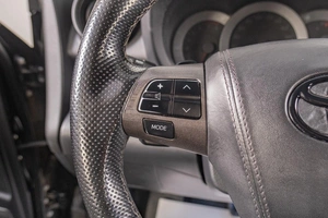 Внедорожник Toyota RAV4 2010 года, 1529000 рублей, Томск