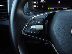 Внедорожник Skoda Karoq 2021 года, 2089000 рублей, Нижний Новгород