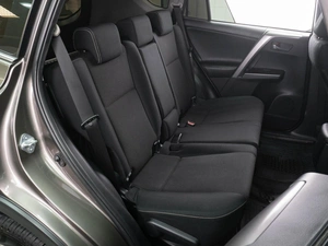 Внедорожник Toyota RAV4 2017 года, 2119000 рублей, Тюмень