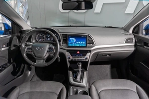 Седан Hyundai Elantra 2017 года, 1289000 рублей, Петрозаводск