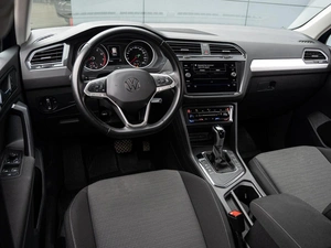 Внедорожник Volkswagen Tiguan 2021 года, 2900000 рублей, Краснодар