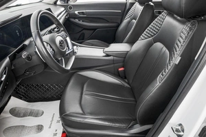 Седан Hyundai Sonata 2020 года, 2149000 рублей, Барнаул