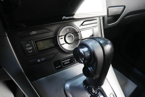 Хетчбэк Toyota Auris 2007 года, 829000 рублей, Челябинск