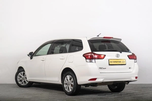 Универсал Toyota Corolla Fielder 2015 года, 1099000 рублей, Томск