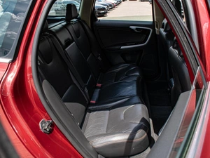 Внедорожник Volvo XC60 2010 года, 1040000 рублей, Краснодар