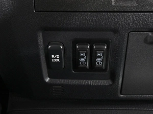 Внедорожник Mitsubishi Pajero 2011 года, 2399000 рублей, Аксай