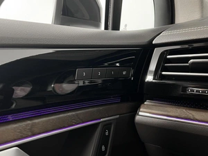 Внедорожник Volkswagen Touareg 2018 года, 4494900 рублей, Казань