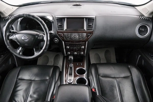 Внедорожник Nissan Pathfinder 2015 года, 1989000 рублей, Красноярск