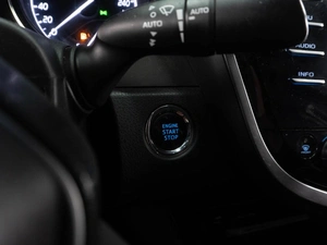 Седан Toyota Camry 2018 года, 2749000 рублей, Тюмень