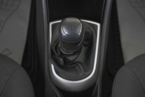 Хетчбэк Hyundai Solaris 2012 года, 749000 рублей, Кемерово