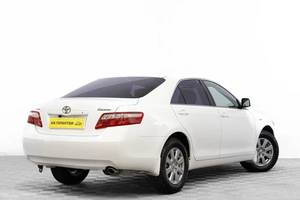 Седан Toyota Camry 2006 года, 1139000 рублей, Барнаул
