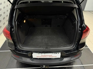Внедорожник Volkswagen Tiguan 2012 года, 1390000 рублей, Красноярск