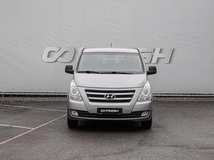 Минивэн Hyundai H-1 2015 года, 2300000 рублей, Волгоград