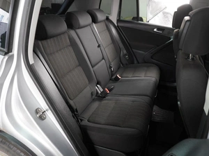 Внедорожник Volkswagen Tiguan 2012 года, 900000 рублей, Воронеж