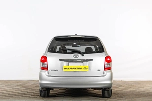 Универсал Toyota Corolla Fielder 2011 года, 1089000 рублей, Тюмень