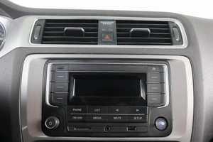 Седан Volkswagen Jetta 2017 года, 900000 рублей, Пермь