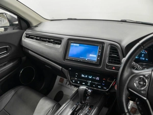 Внедорожник Honda Vezel 2018 года, 1799000 рублей, Красноярск