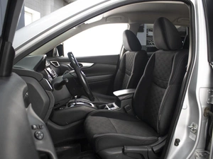 Внедорожник Nissan X-Trail 2018 года, 1720000 рублей, Омск