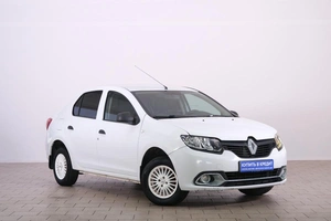 Седан Renault Logan 2016 года, 479000 рублей, Омск