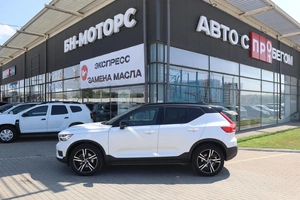 Внедорожник Volvo XC40 2019 года, 3150000 рублей, Мирное