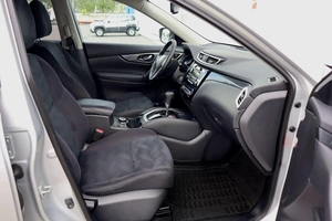 Внедорожник Nissan X-Trail 2015 года, 1650000 рублей, Брянск