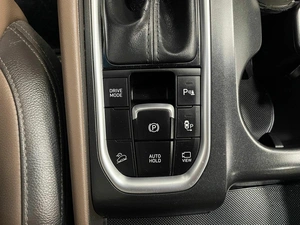 Внедорожник Hyundai Santa Fe 2019 года, 3047200 рублей, Красноярск