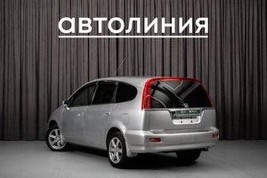 Минивэн Honda Stream 2002 года, 590000 рублей, Красноярск