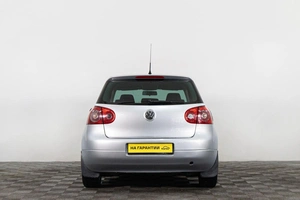 Хетчбэк Volkswagen Golf 2008 года, 559000 рублей, Сургут