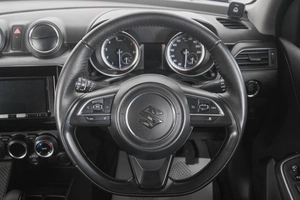 Хетчбэк Suzuki Swift 2019 года, 1019000 рублей, Кемерово