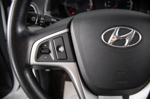 Хетчбэк Hyundai Solaris 2014 года, 1299000 рублей, Пермь