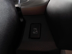 Внедорожник Toyota RAV4 2015 года, 2320000 рублей, Тюмень