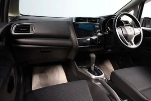 Хетчбэк Honda Fit 2019 года, 1249000 рублей, Новосибирск