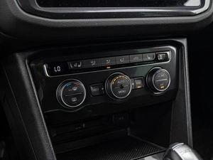 Внедорожник Volkswagen Tiguan 2018 года, 2720000 рублей, Краснодар