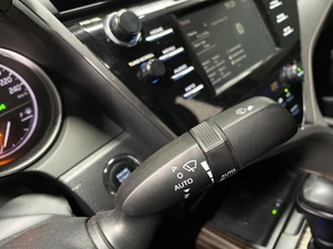 Седан Toyota Camry 2018 года, 2450000 рублей, Ярославль