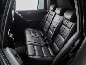 Внедорожник Volkswagen Tiguan 2013 года, 1544000 рублей, Тюмень