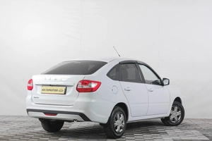 Лифтбек ВАЗ (LADA) Granta 2023 года, 899000 рублей, Кемерово