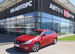 Седан Hyundai Sonata 2012 года, 950000 рублей, Мирное