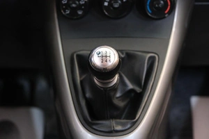 Минивэн Toyota Verso 2009 года, 919000 рублей, Омск