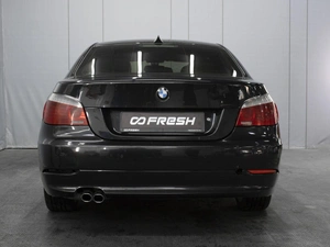Седан BMW 5 серия 2009 года, 1430000 рублей, Омск