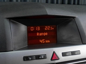Седан Opel Astra 2010 года, 519000 рублей, Тюмень