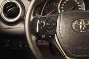 Внедорожник Toyota RAV4 2013 года, 2069000 рублей, Челябинск